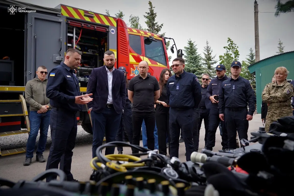 16 підводних дронів допоможуть саперам ДСНС виявляти небезпеку у воді: їх закупили коштом Республіки Корея, Франції та Нової Зеландії